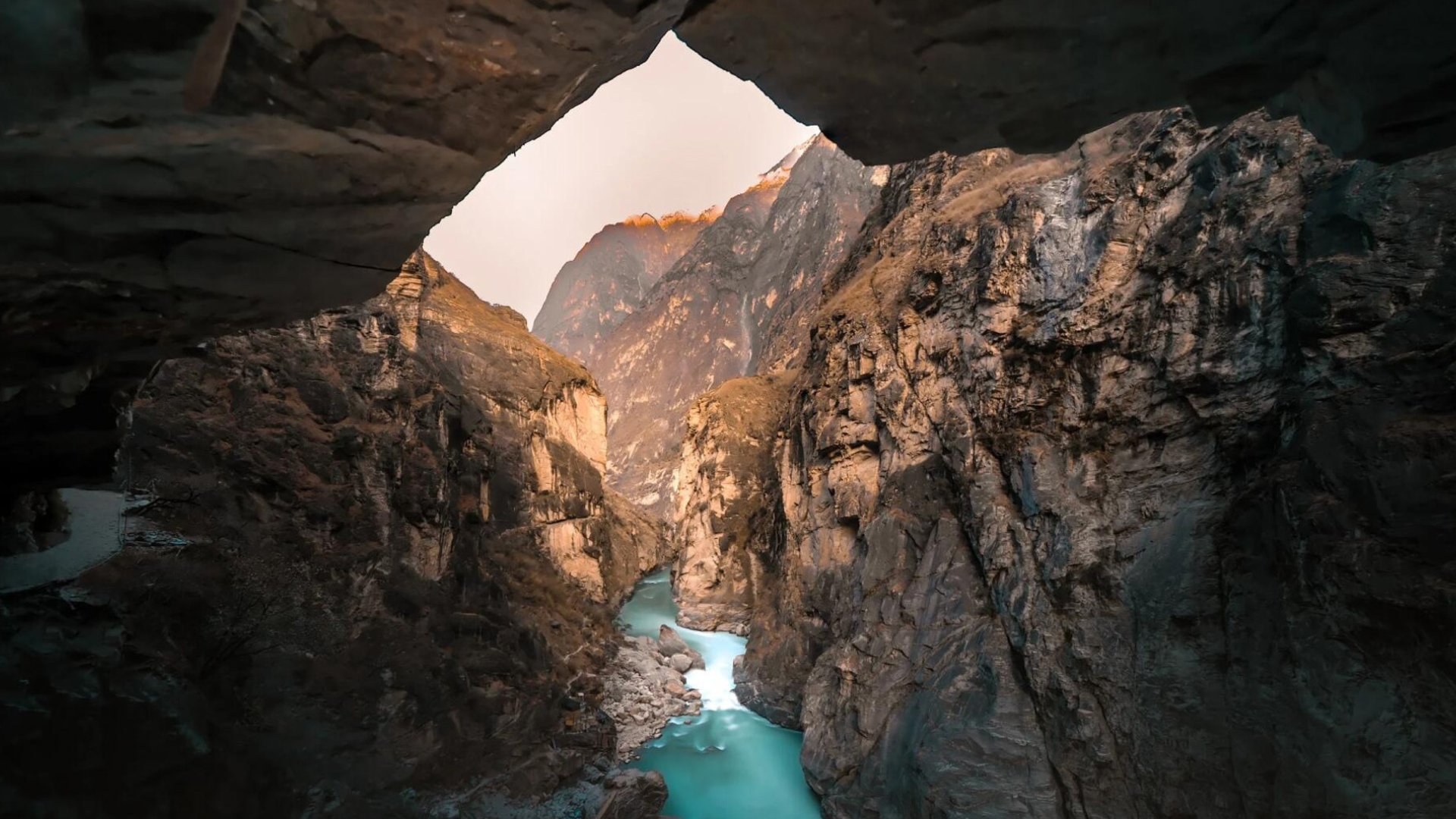 Tiger Leaping Gorge High Trail — China Hike